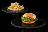 Бургер + картошкой фри + соус