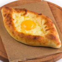 Хачапури по-аджарски 
