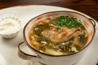 Борщ зеленый с перепелкой