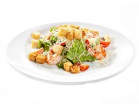 Салат Цезарь с креветками