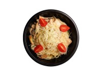 Спагетти с курицей и грибами