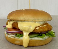 Бургер с куриным шницелем