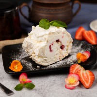 Меренговый рулет 