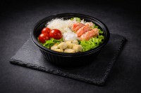 Салат Цезарь с копченым лососем