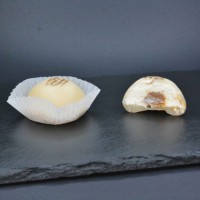 Моти Карамель