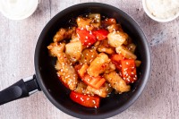 Курица в кисло-сладким соусе