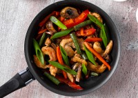 Вок с курицей