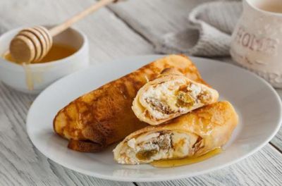 С творогом и изюмом