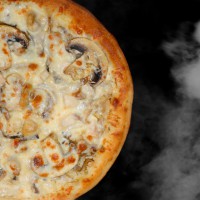 Пицца "Курица грибы"