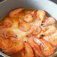 Креветки королевские жареные в сливочном соусе