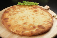 Осетинский пирог с картофелем и сыром