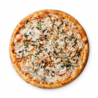 Пицца с курицей, шампиньонами, ветчиной