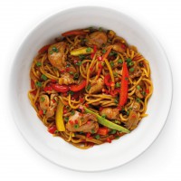 Вок с курицей и овощами